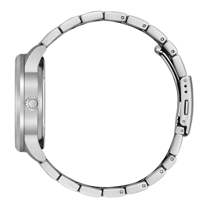 Montre argentée avec bracelet en métal, vue latérale, isolée sur fond blanc.