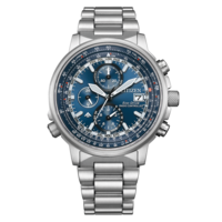 Montre Citizen avec cadran bleu, bracelet argenté et multiples cadrans pour le chronométrage et les fonctions.
