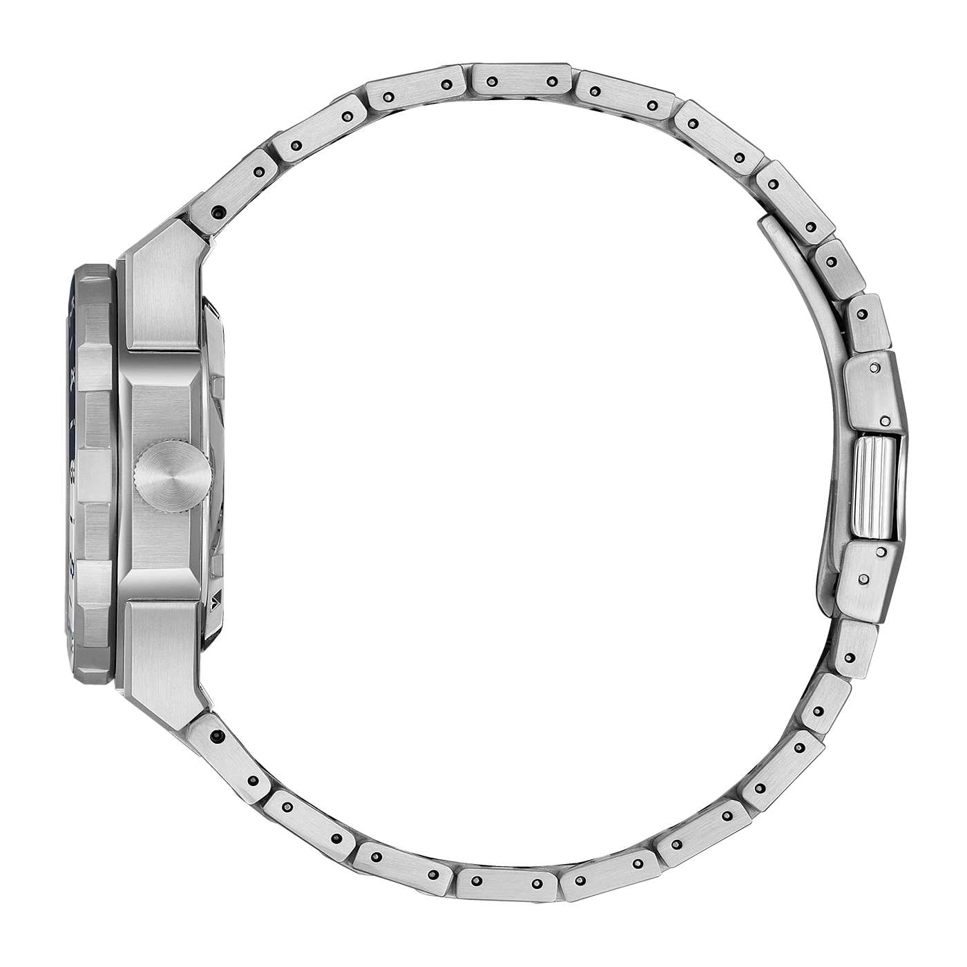 Montre argentée avec bracelet métallique, vue latérale.