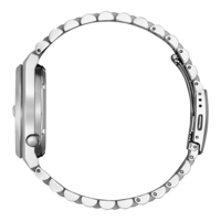 Gros plan d'une montre bracelet en argent sur fond noir