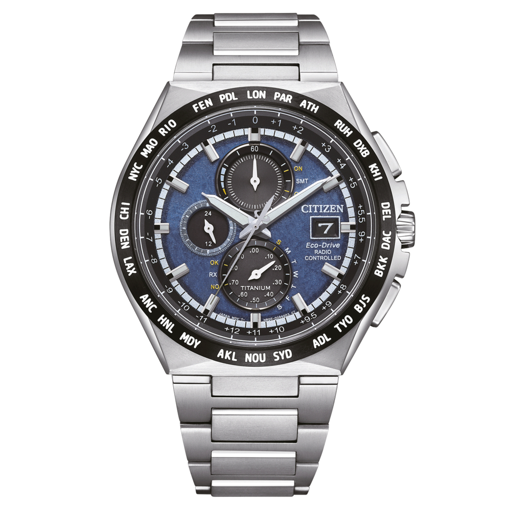 AT8238-84L Homme Super Titanium ™ bleu ⌀ 43.5mm