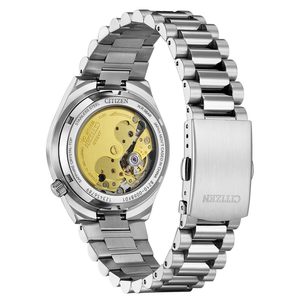 Dos de montre Citizen avec mécanisme visible, acier inoxydable et détail du fermoir.