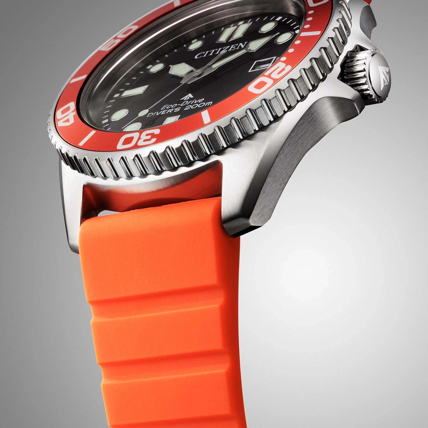 Montre Citizen Eco-Drive avec bracelet orange