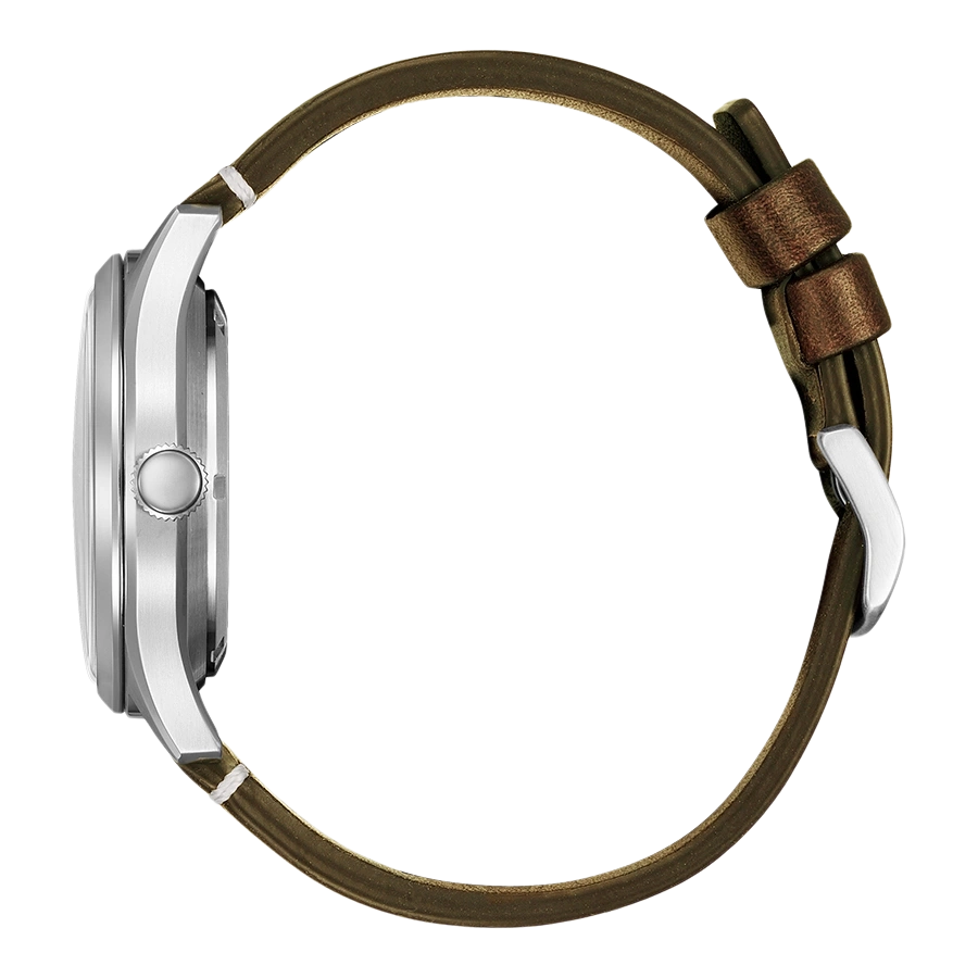 Montre de luxe avec bracelet en cuir marron et boucle argentée, vue latérale.